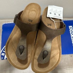Birkenstock Gizeh Sandals